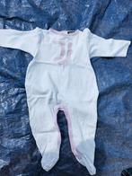 Pyjama grenouillère dors bien bébé fille 12mois juventus, Enfants & Bébés, Comme neuf, Fille, Enlèvement ou Envoi