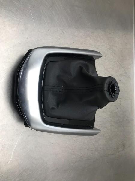 VERSNELLINGSPOOK HOES Mazda 2 (DJ / DL) (|DA6T6432|), Auto-onderdelen, Interieur en Bekleding, Mazda, Gebruikt