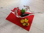 Vase avec fruits style rétro, Ophalen