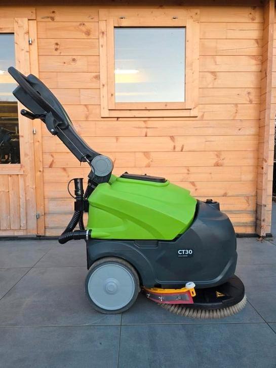 IPC Gansow Dibo CT30 Schrobzuigmachine op batterij, Doe-het-zelf en Bouw, Reinigingsmachines, Zo goed als nieuw, Schrobmachine