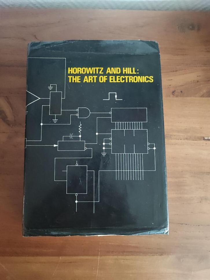Horowitz and Hill: The Art of Electronics, Boeken, Techniek, Gelezen, Ophalen of Verzenden