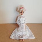 Barbie met trouwjurk jaren '70, Kinderen en Baby's, Ophalen of Verzenden, Zo goed als nieuw, Barbie