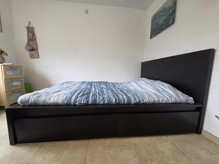 Bed, Huis en Inrichting, Slaapkamer | Bedden, Zo goed als nieuw, Tweepersoons, 140 cm, 200 cm, Zwart, Ophalen