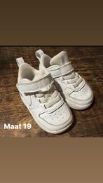 Nike maat 19, Kinderen en Baby's, Babykleding | Schoentjes en Sokjes, Gebruikt, Jongetje of Meisje, Ophalen of Verzenden, Nike