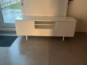 Meuble tv ikea beschikbaar voor biedingen