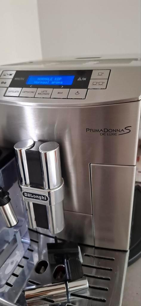 Machine à café Delonghi Primadonna Deluxe en acier inoxydabl, Electroménager, Cafetières, Comme neuf, Café moulu, Café en grains