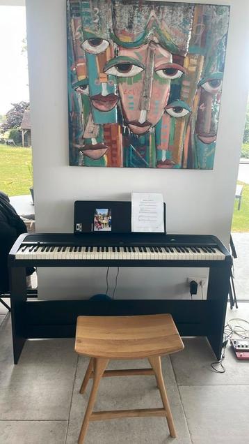 KORG B2 Digital piano met houten stand, Musique & Instruments, Enlèvement, Comme neuf, Piano