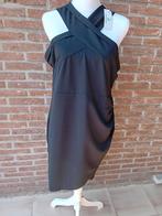 Zwarte coctail jurk met drapage draagmaat L / XL, Ophalen of Verzenden, Nieuw, Zwart