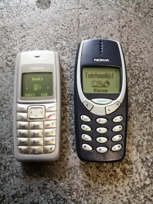 WEG=WEG!! SETJE TWEE NOKIA MOBIELE TELEFOONS 3310+1110 GSM, Telecommunicatie, Overige Telecommunicatie, Gebruikt, Verzenden