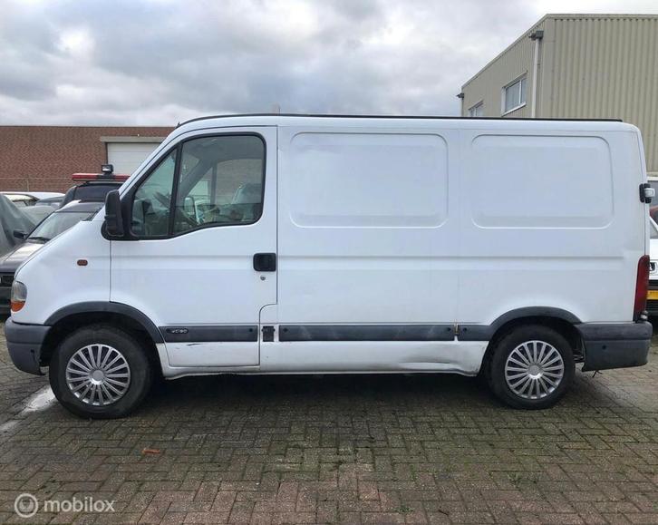 Renault Master T28 2.2dCi L1H1 MOTOR DEFEKT, Auto's, Bestelwagens en Lichte vracht, Particulier, Te koop, Schuifdeur, Renault