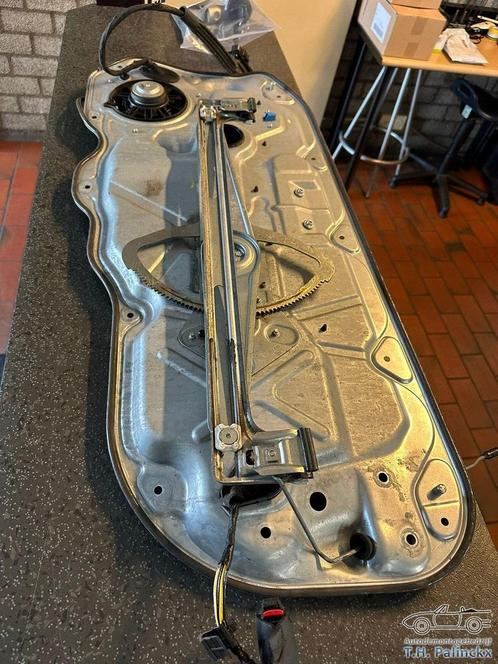Links voor raammechanisme Volvo C30 3 deurs, Auto diversen, Auto-accessoires, Gebruikt, Ophalen of Verzenden