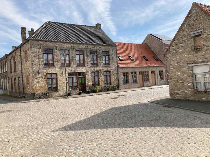 Nieuwbouw in Houtem (Veume) met 3 slaapkamers en tuin, Immo, Huizen en Appartementen te koop, Provincie West-Vlaanderen, tot 200 m²