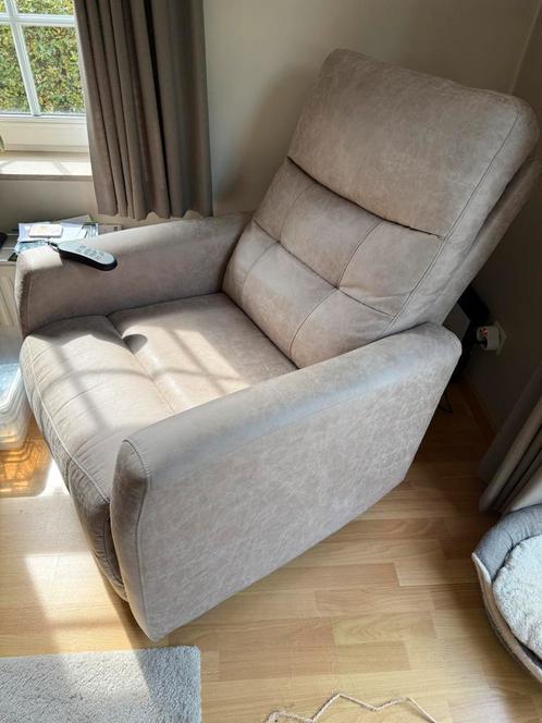 Relaxzetel (Elektrisch), Huis en Inrichting, Zetels | Zetels en Chaises Longues, Zo goed als nieuw, Ophalen