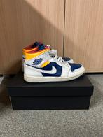 Nike air jordan one mid, Wit, Nike, Ophalen of Verzenden, Zo goed als nieuw