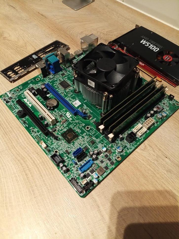 Dell + Intel Xeon + 16 GB RAM + Firepro W5100, Computers en Software, Moederborden, Intel, Ophalen of Verzenden