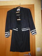 Kostuum: Rok zwart inclusief vestje maat 38-40, Kostuum of Pak, Maat 38/40 (M), Ophalen of Verzenden, Zo goed als nieuw