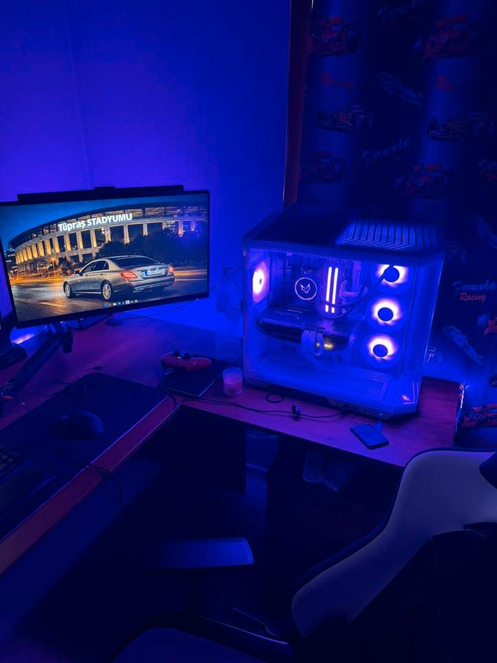 Setup PC Gamer complet, Informatique & Logiciels, Ordinateurs de bureau, Comme neuf, 4 Ghz ou plus, SSD, 32 GB, Avec moniteur
