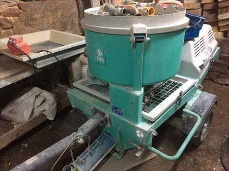 Machine à projeter IMER STEP 120 (Electrique 220v), Articles professionnels, Machines & Construction | Pompes & Compresseurs, Envoi