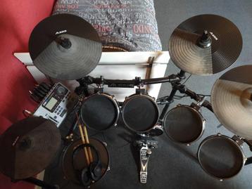 Drumkit Alesis DM10 Studio