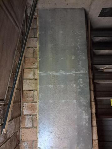 Bouwmaterialen beschikbaar voor biedingen