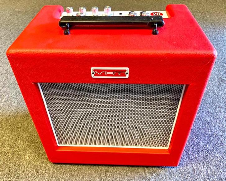 VHT Redline 20R - Ampli combiné avec réverbération à ressort, Musique & Instruments, Amplis | Basse & Guitare, Comme neuf, Guitare
