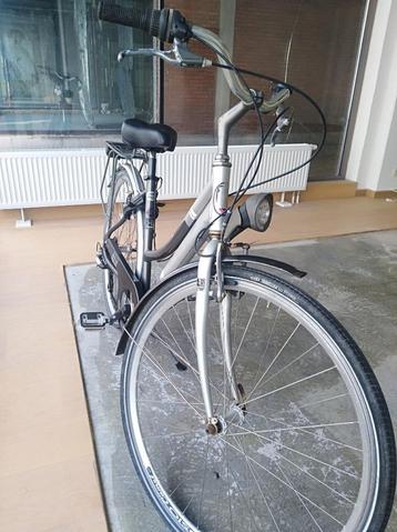 damesfiets 7 versnellingen beschikbaar voor biedingen