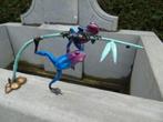 statue de deux grenouilles sur roseau en bronze couleurs, Maison & Meubles, Accessoires pour la Maison | Autre, Statue, Enlèvement ou Envoi