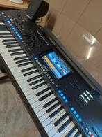 Yamaha Genos1 XXL set (statief L-7B en speakers inbegrepen),, Muziek en Instrumenten, Ophalen, Zo goed als nieuw