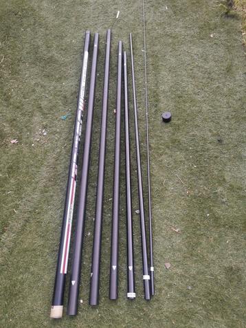 Maver 10 meter vishengel met rekker beschikbaar voor biedingen