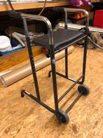 tribune neuve, Divers, Enlèvement