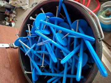 Isolatiepluggen 15cm beschikbaar voor biedingen