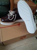 Chaussure dame   neuve couleur rouge Bordeau. Pointure 38., Ophalen, Nieuw