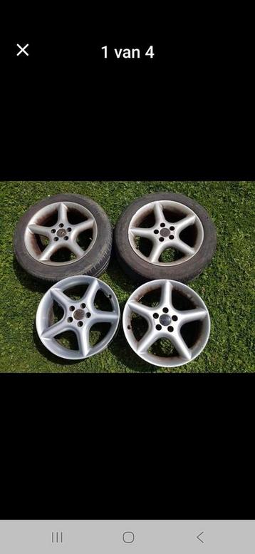 4 Alu velgen beschikbaar voor biedingen