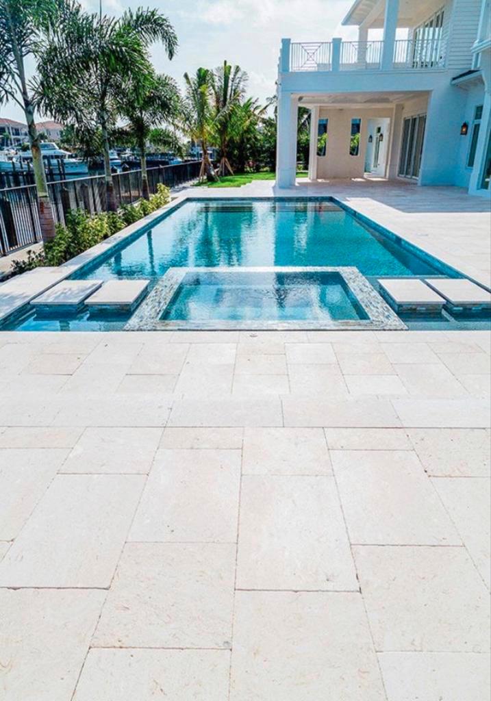 AANBIEDING DEZE WEEK CHÂTEAU CLASSIC VLOEREN, Tuin en Terras, Bloempotten, Nieuw, Ophalen of Verzenden