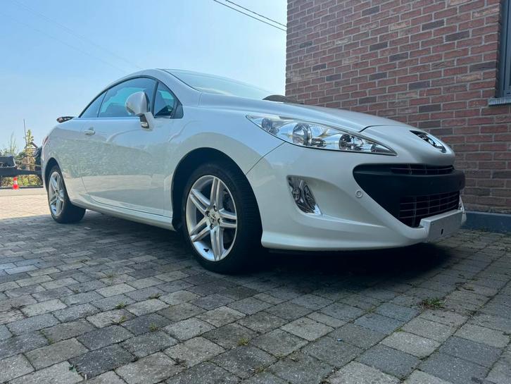 Peugeot 308 cc cabriolet, Auto's, Peugeot, Particulier, Airconditioning, Diesel, Cabriolet, 2 deurs, Handgeschakeld, Wit, Zwart