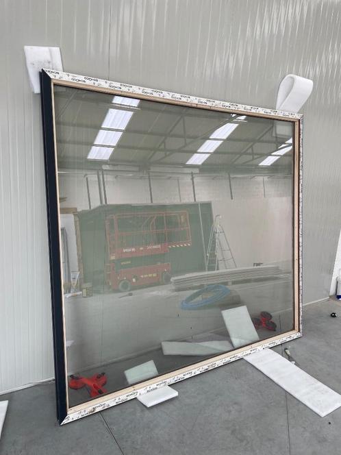 Vast raam 210 x 231, Doe-het-zelf en Bouw, Glas en Ramen, Ophalen