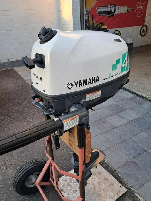 Yamaha 4 takt 4pk buitenboordmotor, Watersport en Boten, Buiten- en Binnenboordmotoren, Zo goed als nieuw, Benzine, Buitenboordmotor