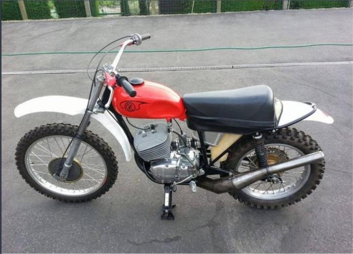 Gezocht Tsjechische Jawa,Cz cross,enduro en trail motoren, Motoren, Onderdelen | Oldtimers, Gebruikt, Ophalen of Verzenden