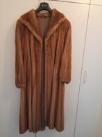 Lange nertsjas, Bruin, Maat 42/44 (L), Ophalen of Verzenden, Zo goed als nieuw