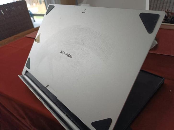 xppen art pad + accesoires (handschoen,tekenpen,stand..), Informatique & Logiciels, Tablettes graphiques, Comme neuf, Filaire