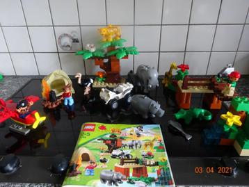 LEGO Duplo Op Safari - 6156 Het filmteam is op safari! 