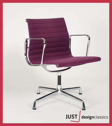 Vitra Eames ea108 Fuchsia Wol Chroom (voorraad:24), Enlèvement, Utilisé, Cinq, Six Chaises ou plus