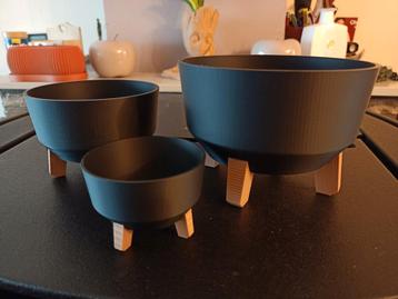 Trio potjes/bloempotjes "Nordic Style" beschikbaar voor biedingen