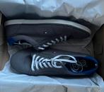 Tommy Hilfiger sneakers – Grijs – Maat 42, Kleding | Heren, Schoenen, Overige kleuren, Ophalen of Verzenden, Zo goed als nieuw