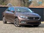 Fiat TIPO SEDAN LOUNGE 1.6 MJET 120 pk Euro 6 1ste Eigenaar, Auto's, Voorwielaandrijving, Stof, Euro 6, Bruin