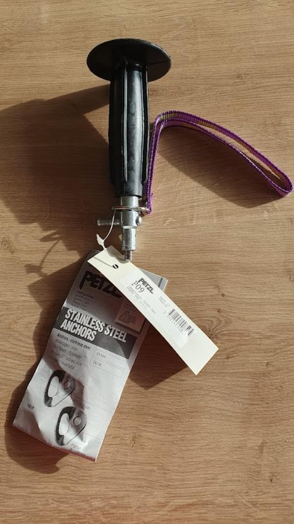 Petzl perfo, spithandvat, Sport en Fitness, Klimsport, Nieuw, Klimsport-accessoire, Ophalen
