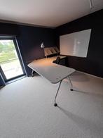 Vitra bureau met ladeblok en opbergmodule, Ophalen, Zo goed als nieuw, Bureau