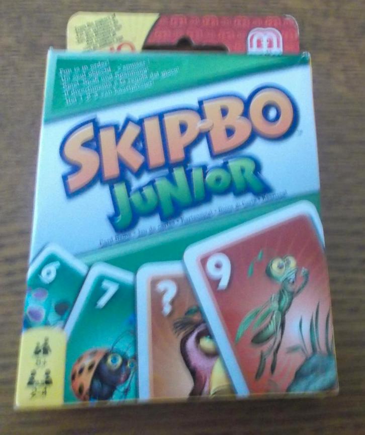Skip-Bo Junior / Mattel Games, Hobby en Vrije tijd, Gezelschapsspellen | Kaartspellen, Zo goed als nieuw, Een of twee spelers