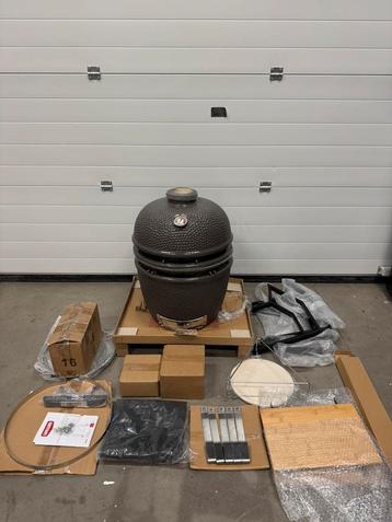 Grill Guru Original Medium met zijtafel en onderstel nieuw beschikbaar voor biedingen