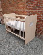 Babybedje met matras, Ophalen, Zo goed als nieuw